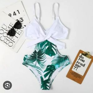 Shein Size Large Cutout Bathing Suit